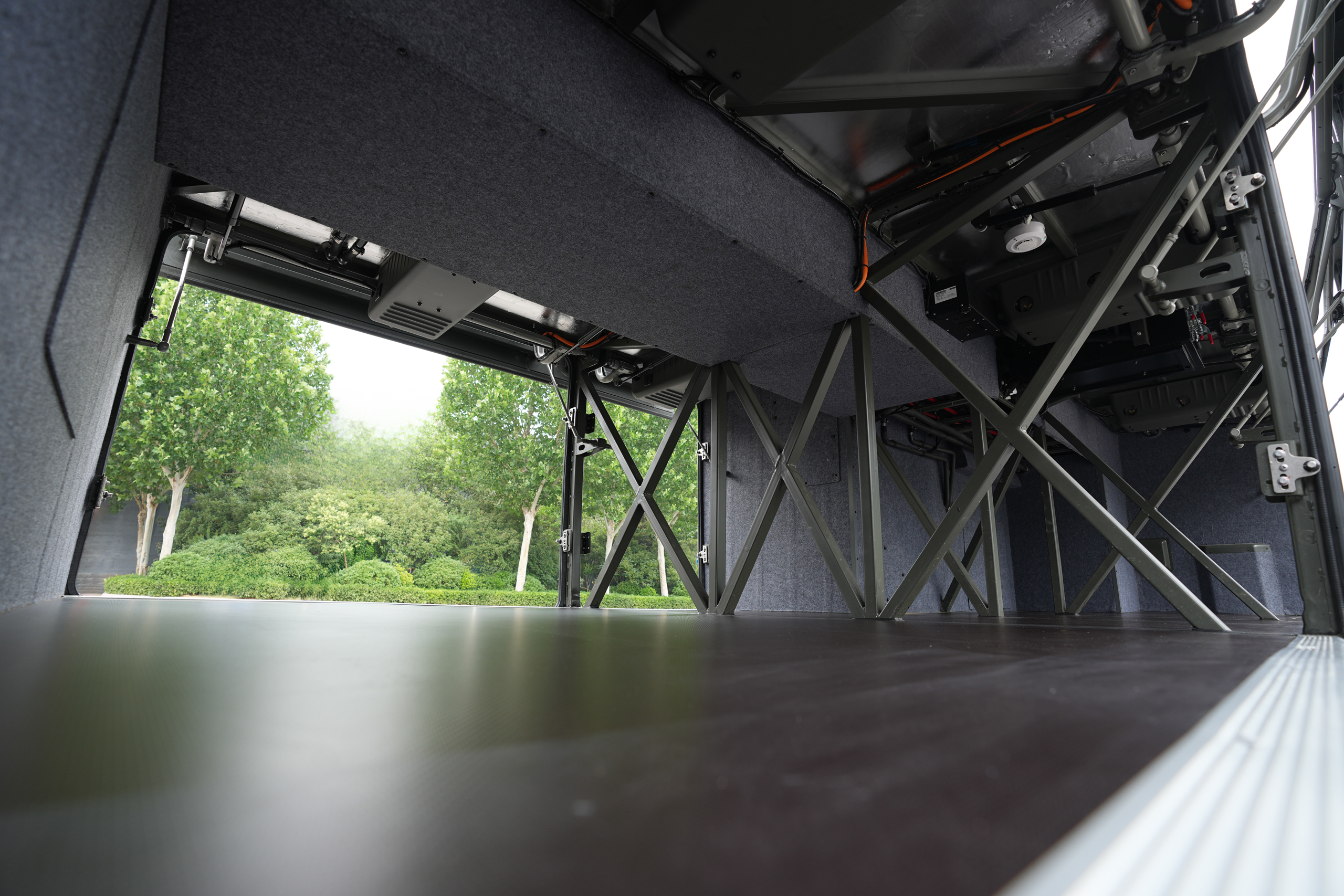 GT14 Luggage space