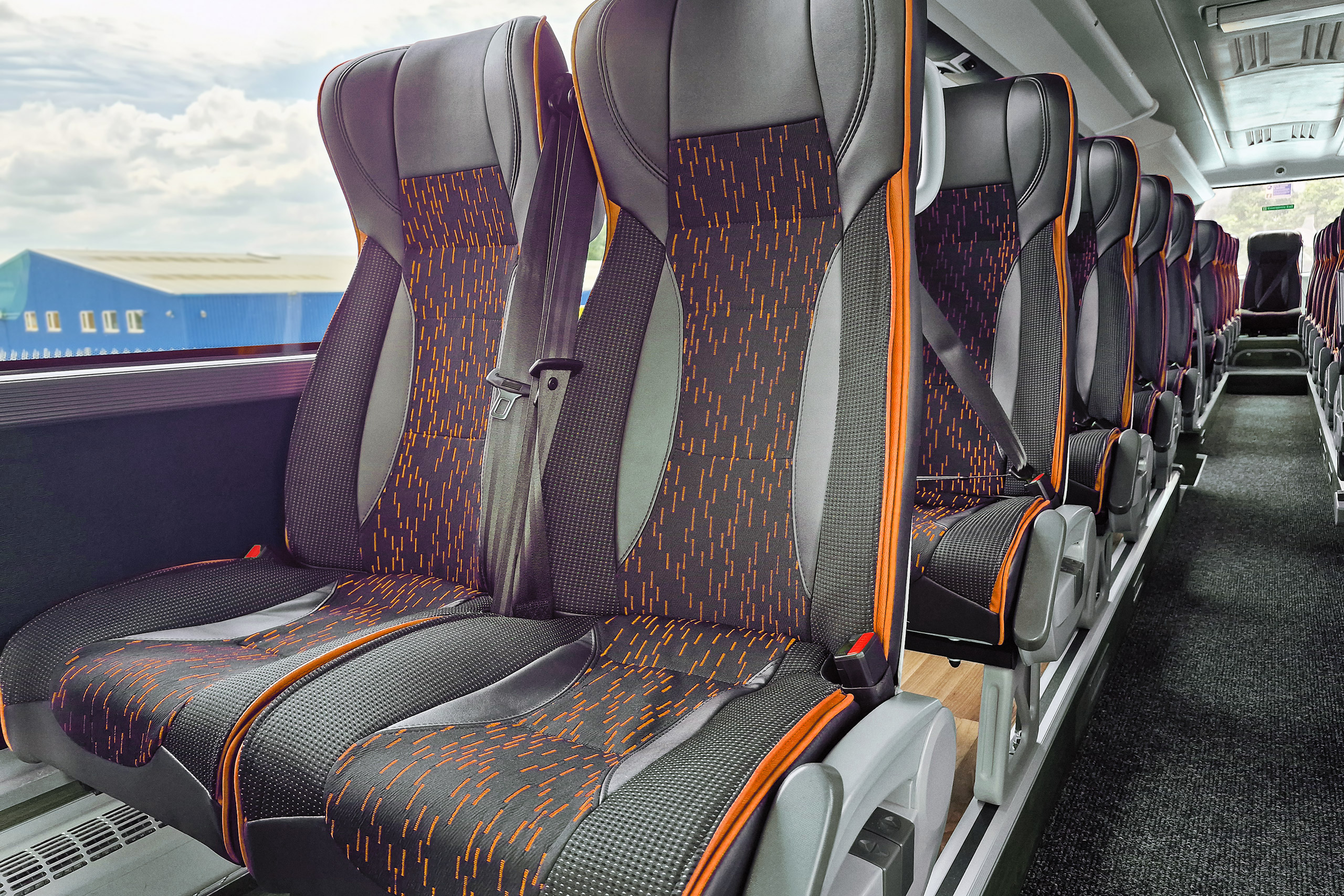 GT14 Orange Black option